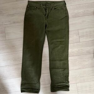 Men’s green Levi’s jeans